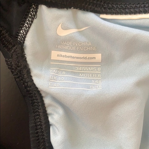 Nike One Piece Swimsuit - Picture 4 of 4